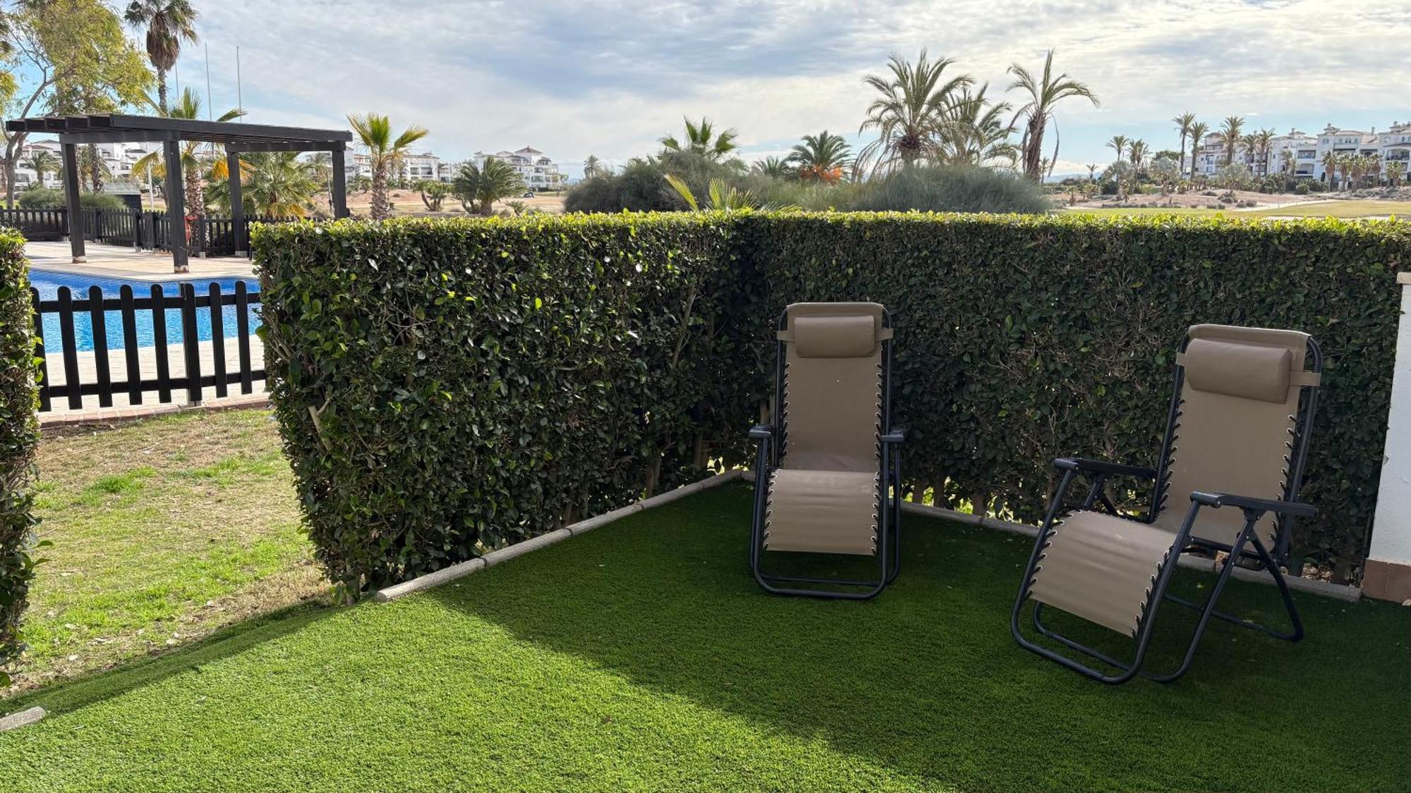 Apartamento De Lujo En Planta Baja Con Piscina En La Torre Golf Resort Roldan Exterior photo